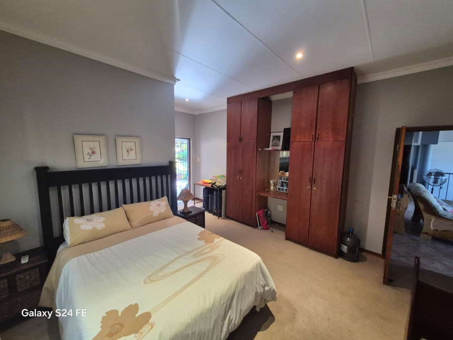 5 Bedroom Property for Sale in Cashan North West